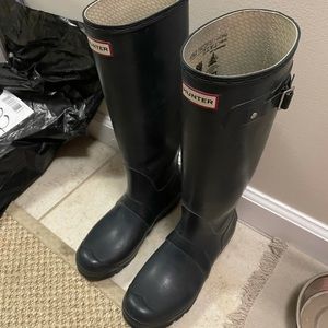 Hunter rain boots - tall matte navy blue